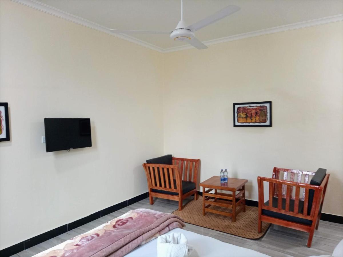 Chibuba Airport Accommodation Dar-es-Salaam Eksteriør bilde