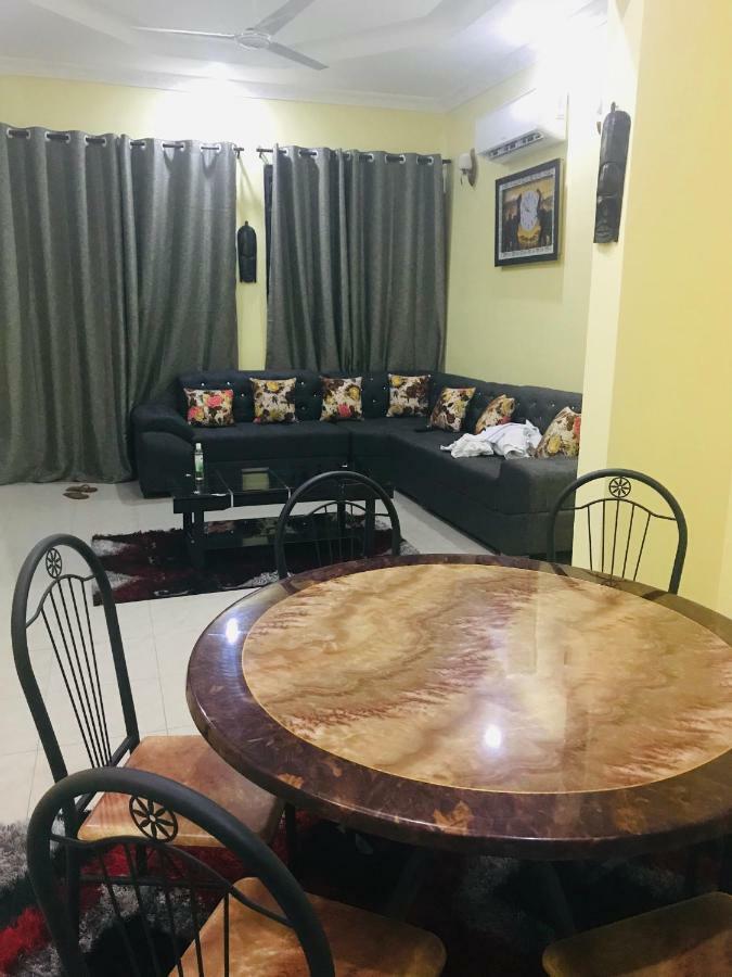 Chibuba Airport Accommodation Dar-es-Salaam Eksteriør bilde